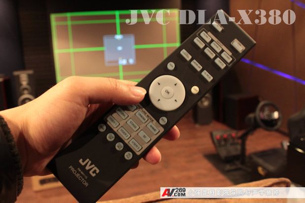 DLA-X380ͶӰ�C(j��)�b����