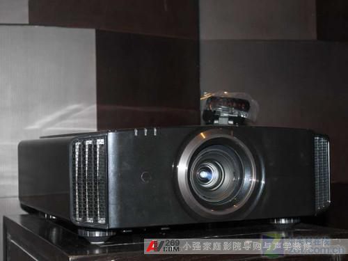 ��(gu��)��(n��i)�׿�3D 1080pͶӰJVC XC980�l(f��)��