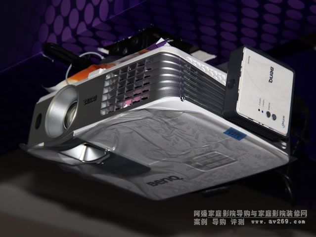 ����W1075�̽��o������ͶӰ�C(j��)�����ˬF(xi��n)؛ȫ������(y��ng)