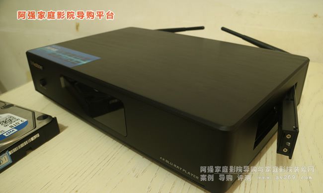 �_(k��i)����Q10 Plus