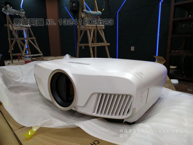 ������TW8300 ������4KͶӰ�C