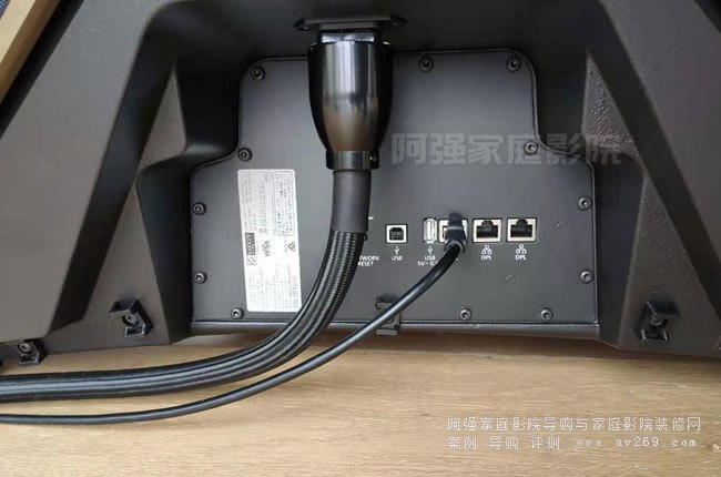 BeoLab90 ���C�Ӿ��˿�